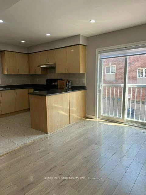 375, Cook, York University Heights, Toronto