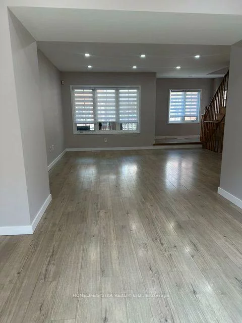 375, Cook, York University Heights, Toronto