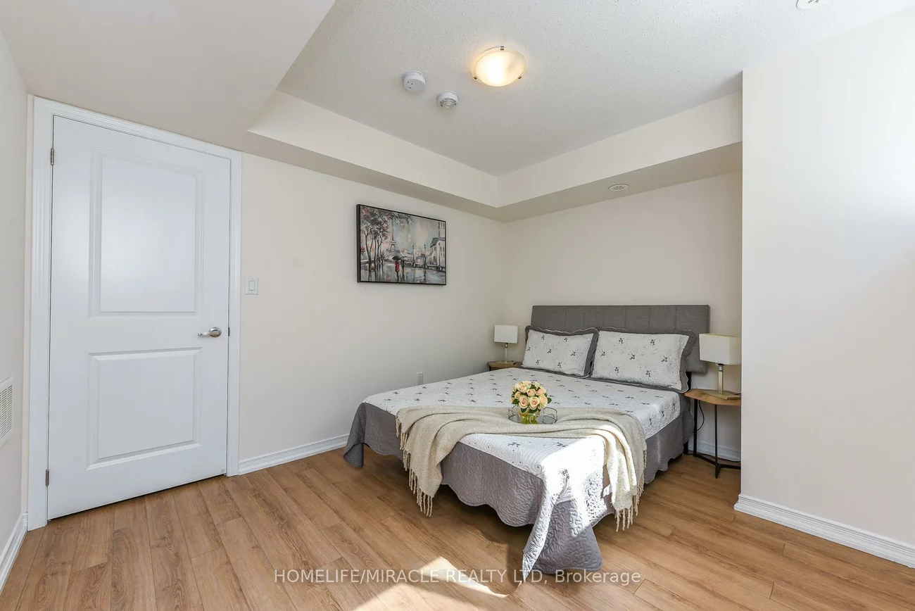 32, Fieldway, Islington-City Centre West, Toronto
