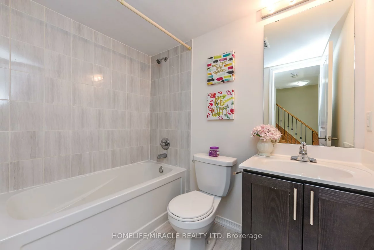 32, Fieldway, Islington-City Centre West, Toronto