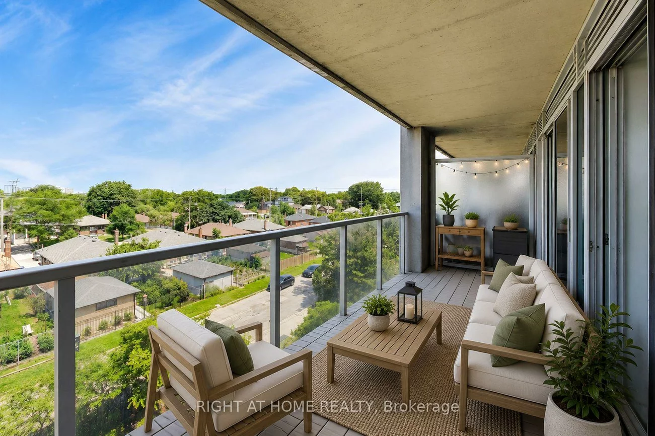 1040, The Queensway, Islington-City Centre West, Toronto