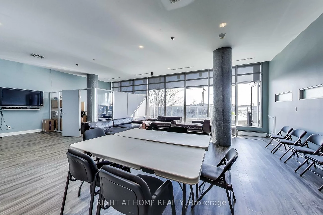 1040, The Queensway, Islington-City Centre West, Toronto