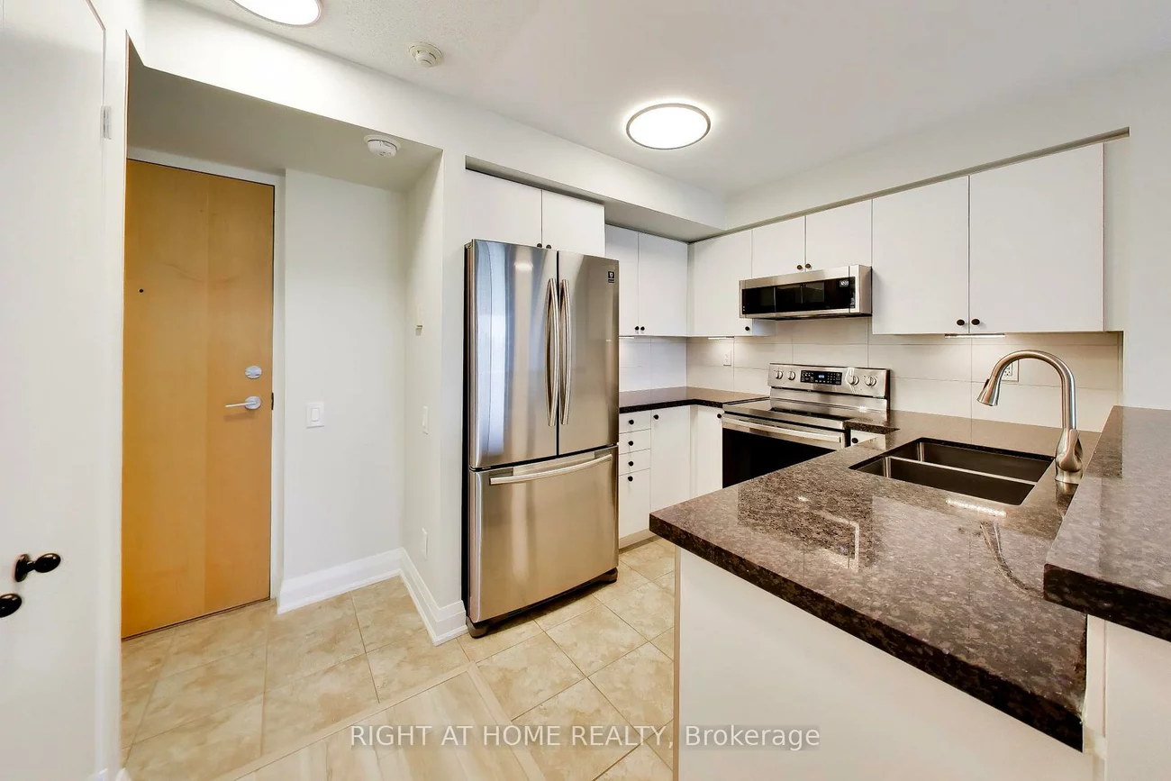 1040, The Queensway, Islington-City Centre West, Toronto