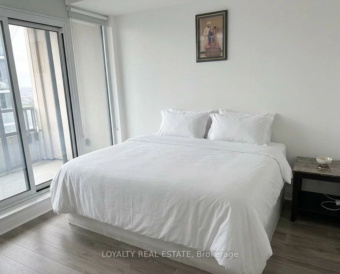 17, Zorra, Islington-City Centre West, Toronto