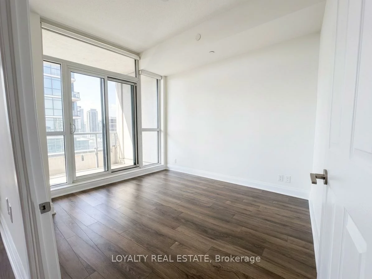 17, Zorra, Islington-City Centre West, Toronto
