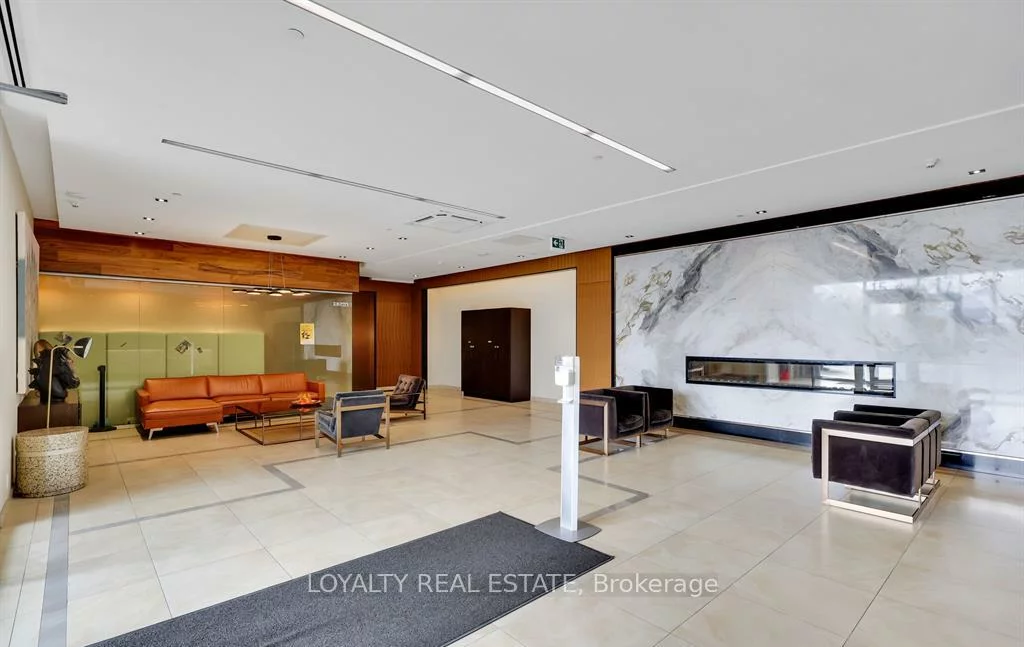 17, Zorra, Islington-City Centre West, Toronto