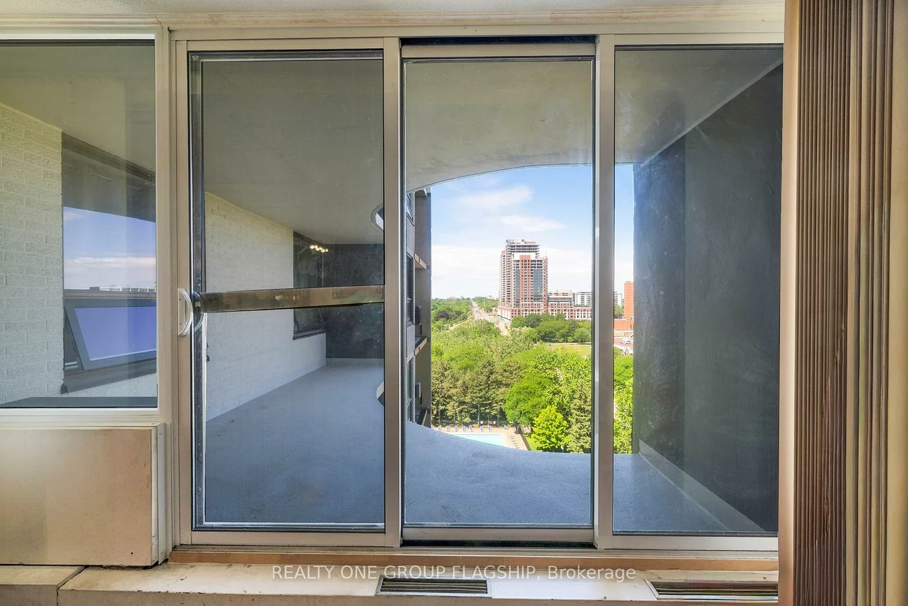 61, Richview, Humber Heights, Toronto