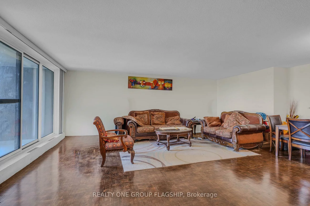61, Richview, Humber Heights, Toronto