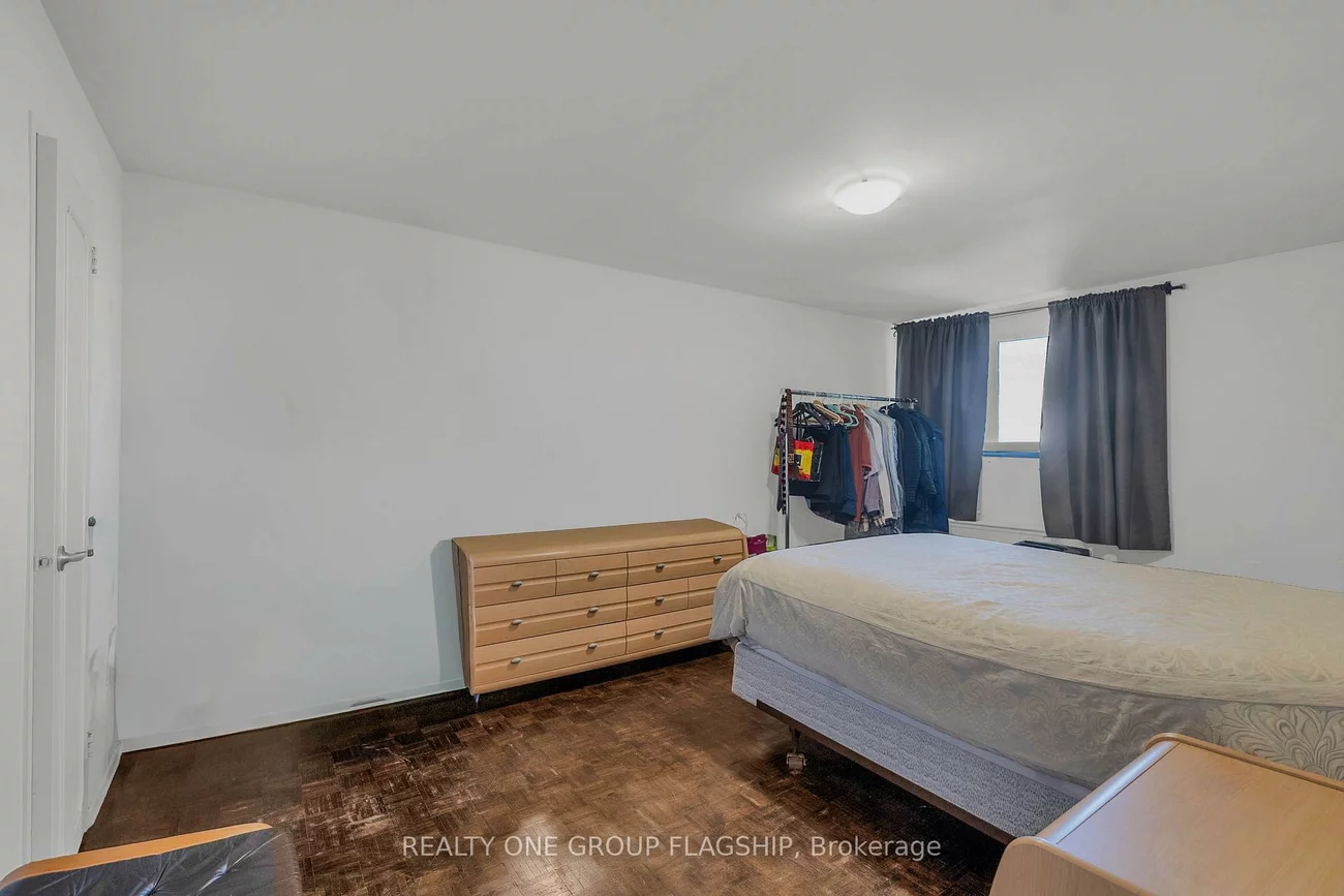 61, Richview, Humber Heights, Toronto