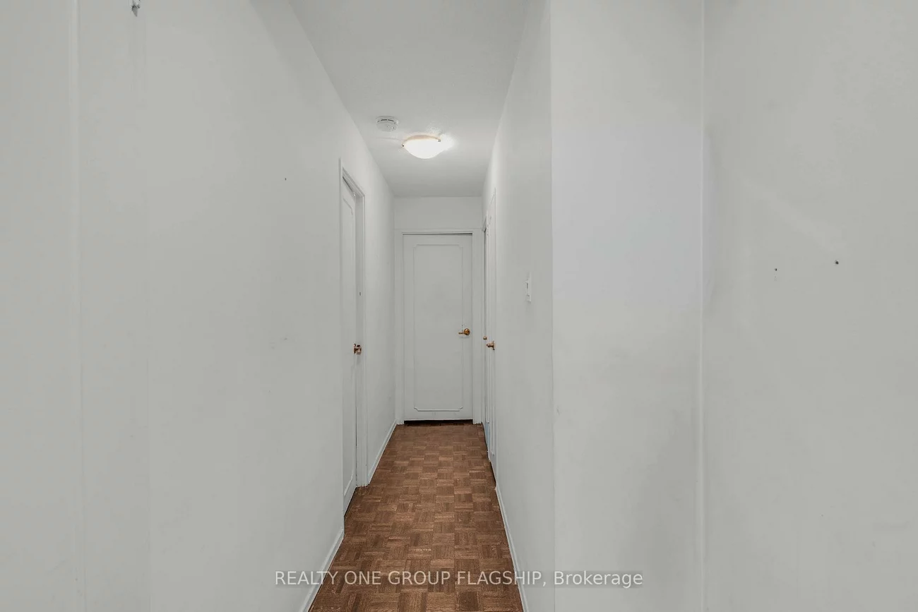 61, Richview, Humber Heights, Toronto