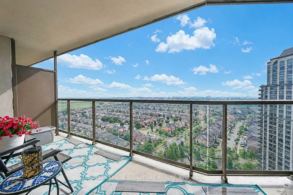 700, Humberwood, West Humber-Clairville, Toronto