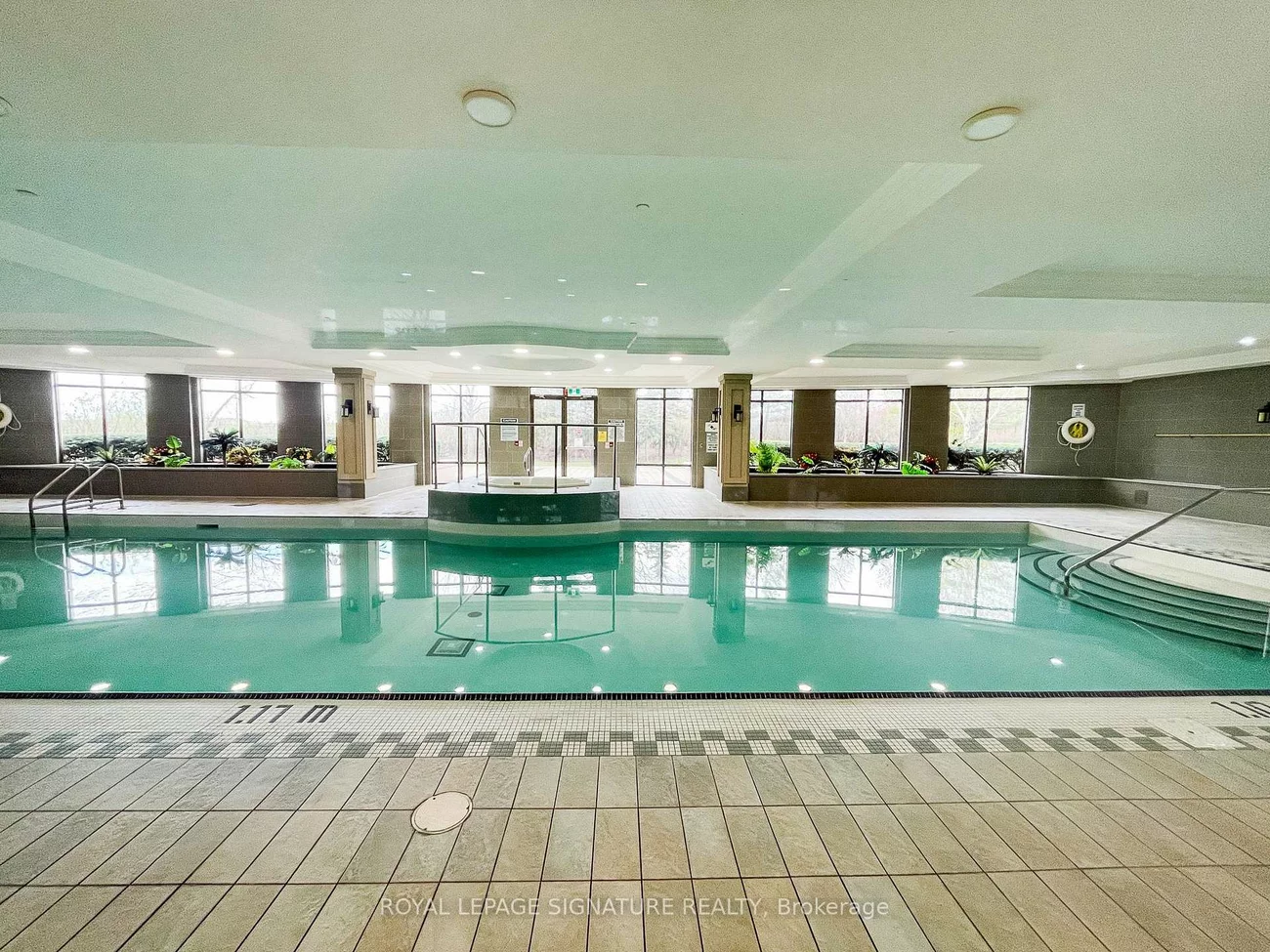700, Humberwood, West Humber-Clairville, Toronto