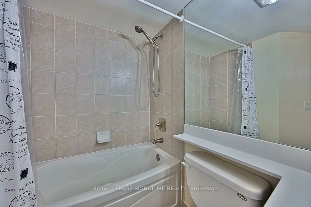 700, Humberwood, West Humber-Clairville, Toronto