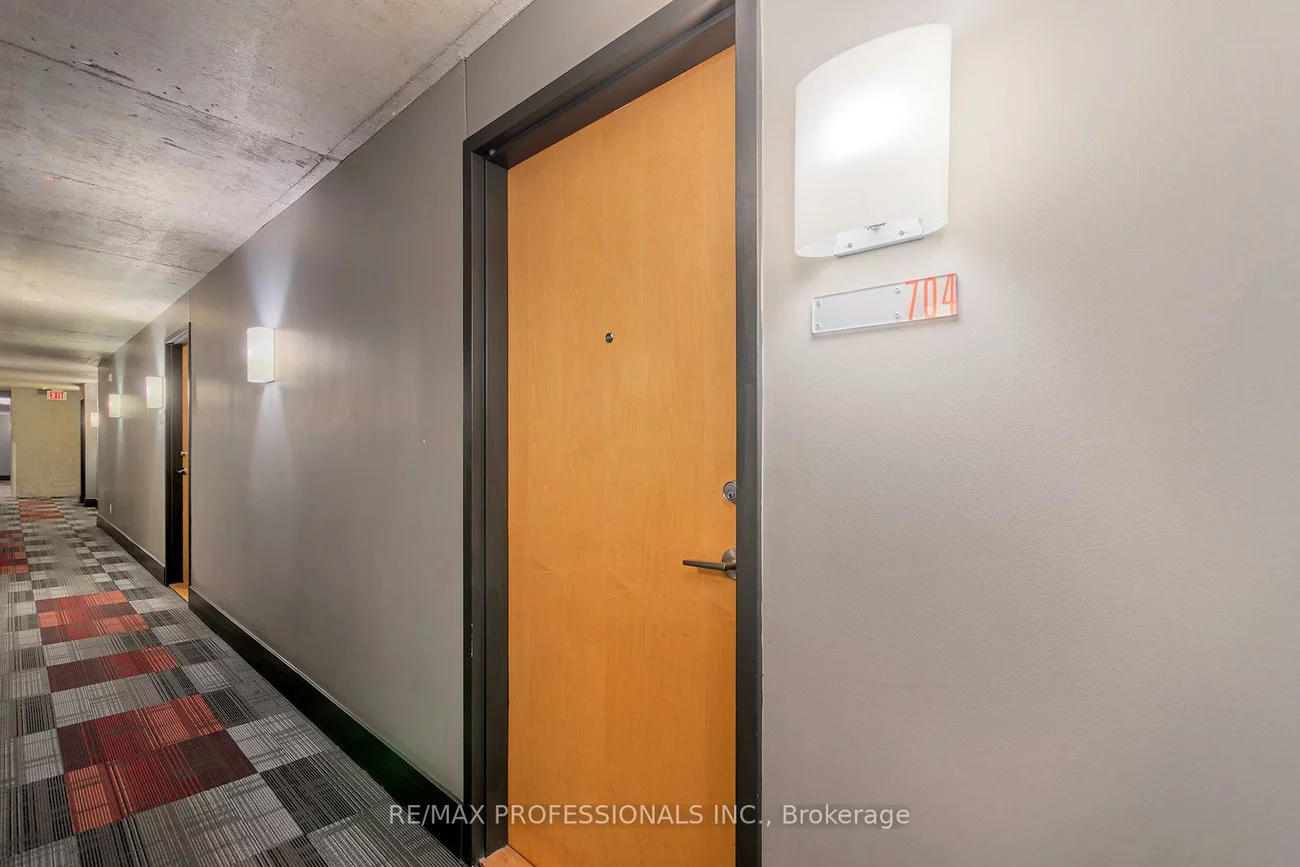 1040, The Queensway, Islington-City Centre West, Toronto