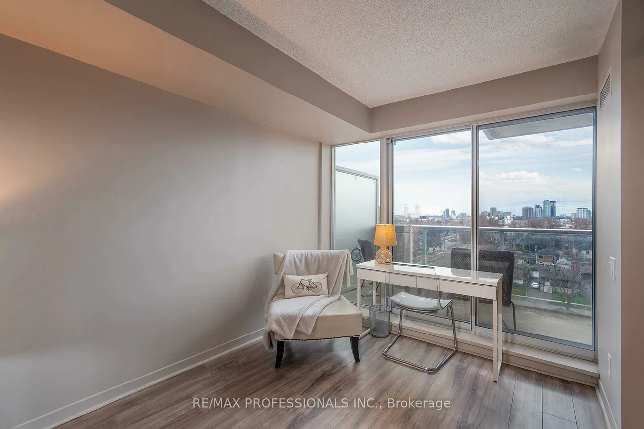 1040, The Queensway, Islington-City Centre West, Toronto