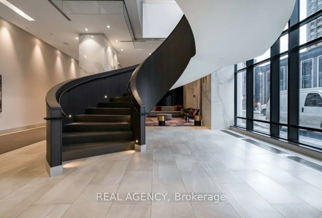 7, Mabelle, Islington-City Centre West, Toronto