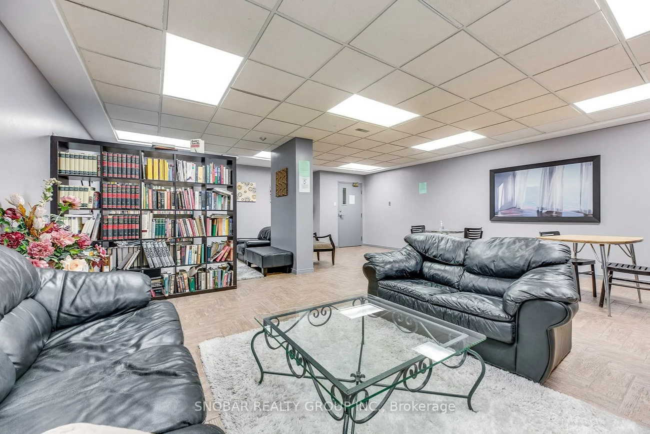 6, Humberline, West Humber-Clairville, Toronto