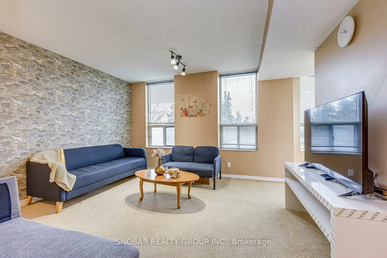 6, Humberline, West Humber-Clairville, Toronto