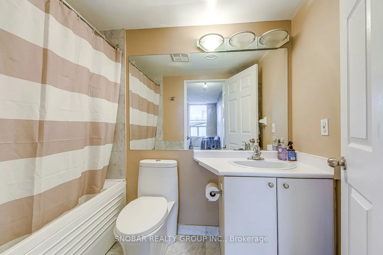 6, Humberline, West Humber-Clairville, Toronto