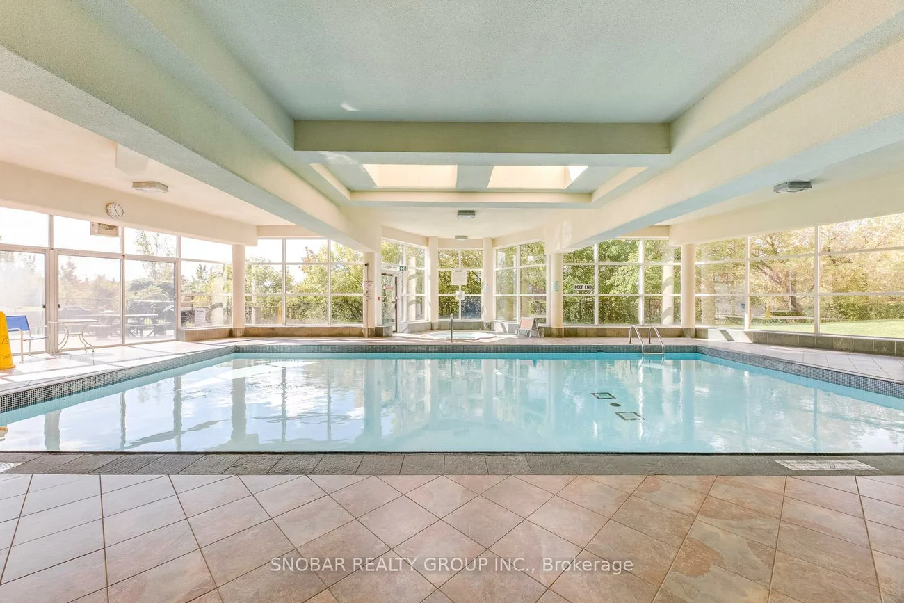 6, Humberline, West Humber-Clairville, Toronto