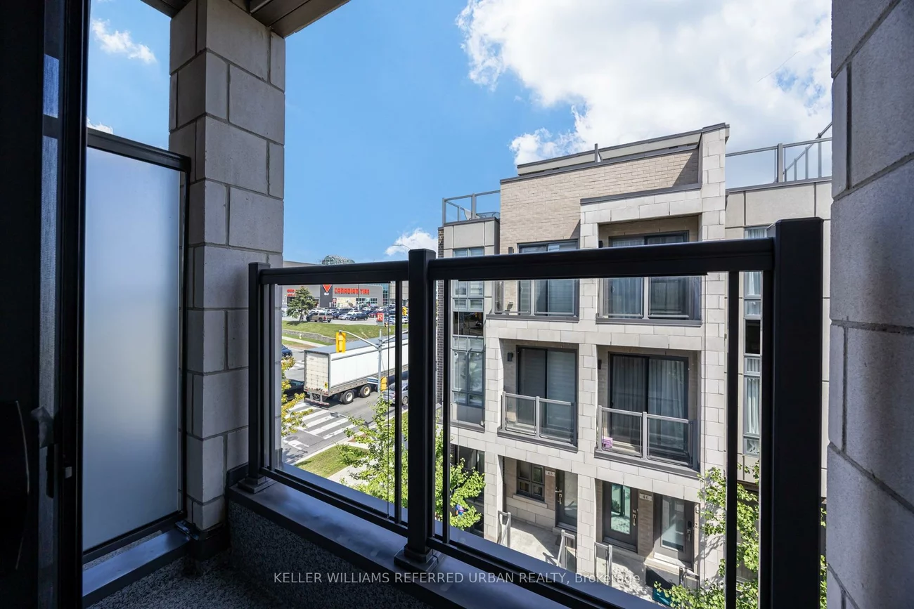 719, Lawrence, Yorkdale-Glen Park, Toronto
