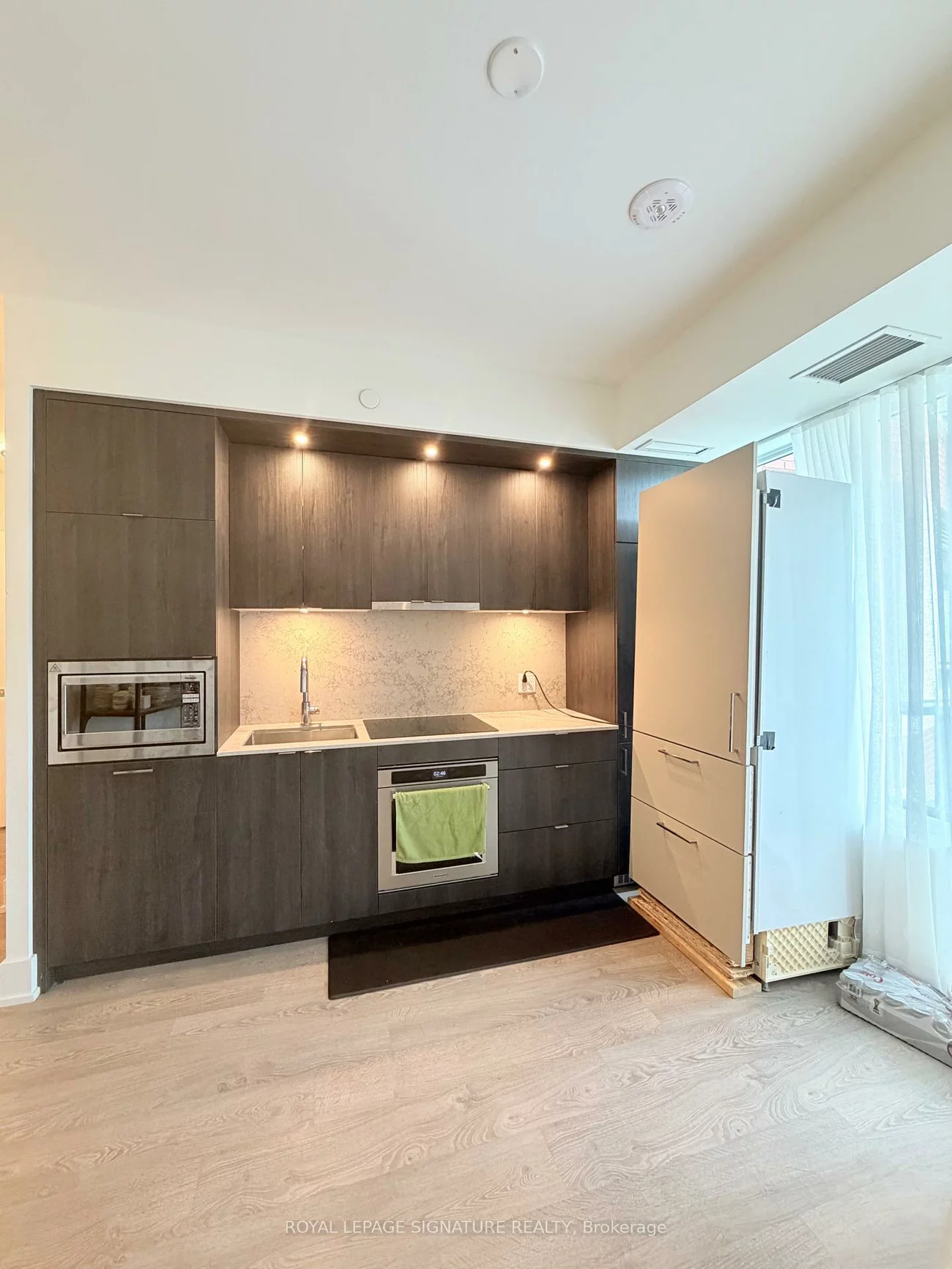 259, The Kingsway, Edenbridge-Humber Valley, Toronto
