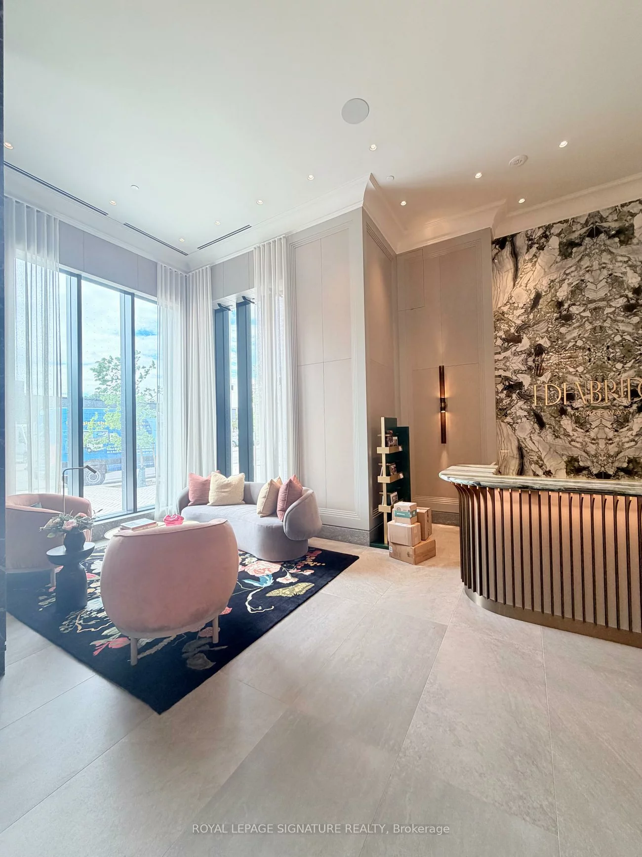 259, The Kingsway, Edenbridge-Humber Valley, Toronto
