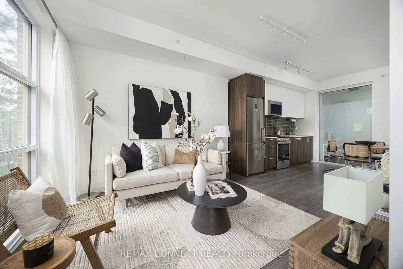1787, St Clair, Weston-Pellam Park, Toronto