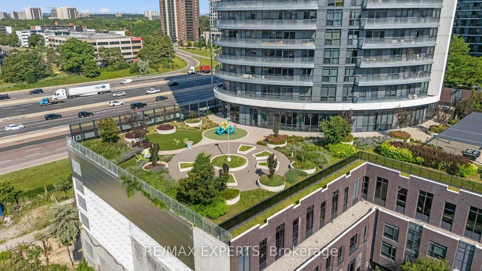 30, Gibbs, Islington-City Centre West, Toronto