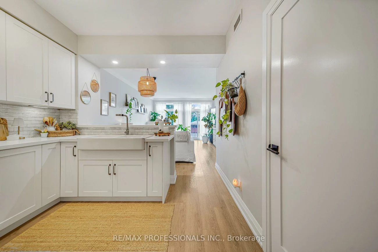 3531, Lake Shore, Long Branch, Toronto