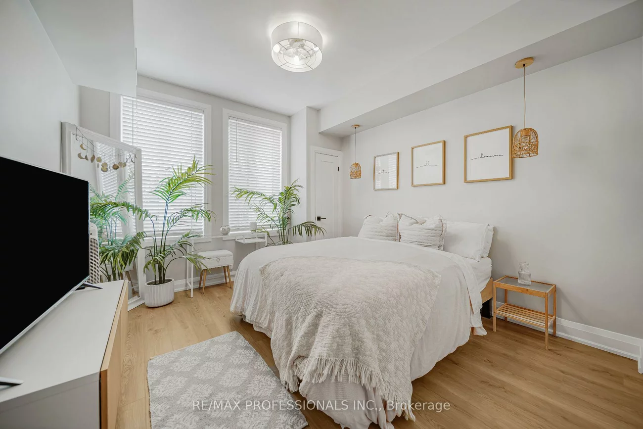 3531, Lake Shore, Long Branch, Toronto