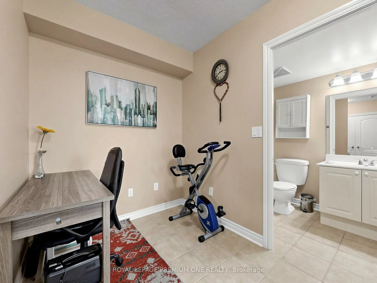 2088, Lawrence, Weston, Toronto