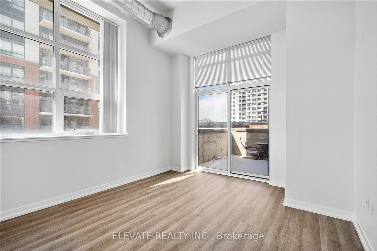 1410, Dupont, Dovercourt-Wallace Emerson-Junction, Toronto