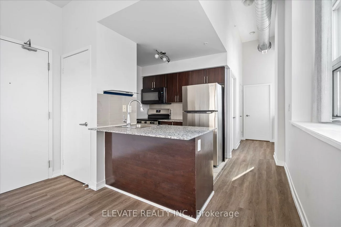 1410, Dupont, Dovercourt-Wallace Emerson-Junction, Toronto
