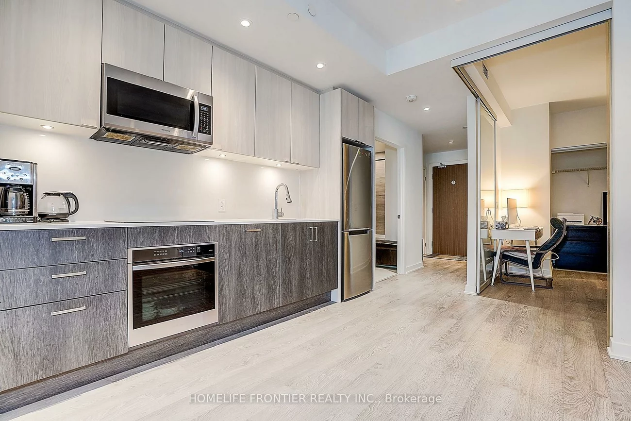 1928, Lakeshore, South Parkdale, Toronto