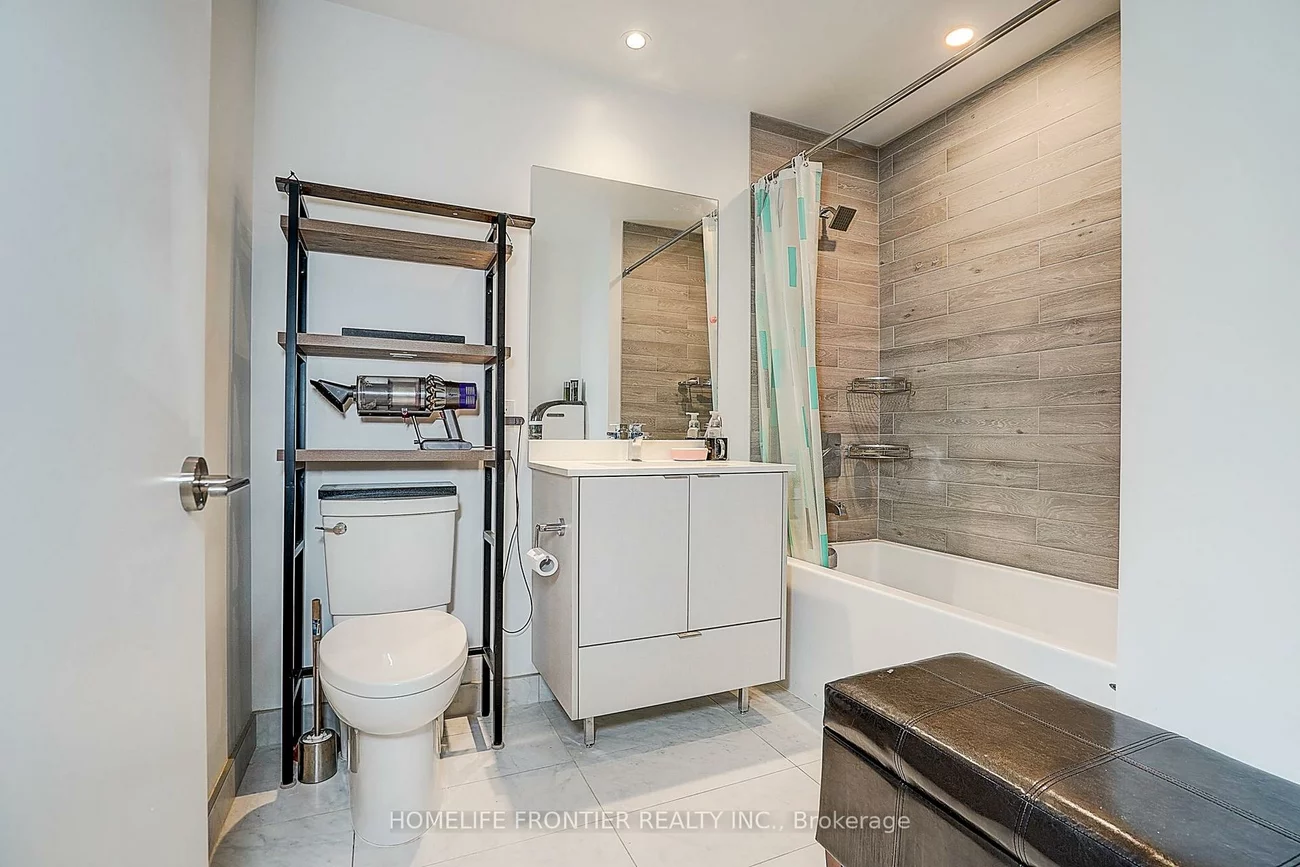 1928, Lakeshore, South Parkdale, Toronto