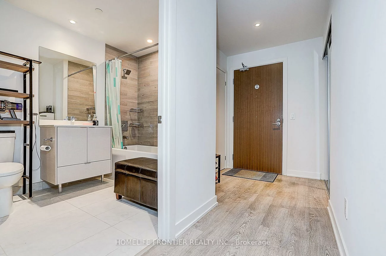 1928, Lakeshore, South Parkdale, Toronto