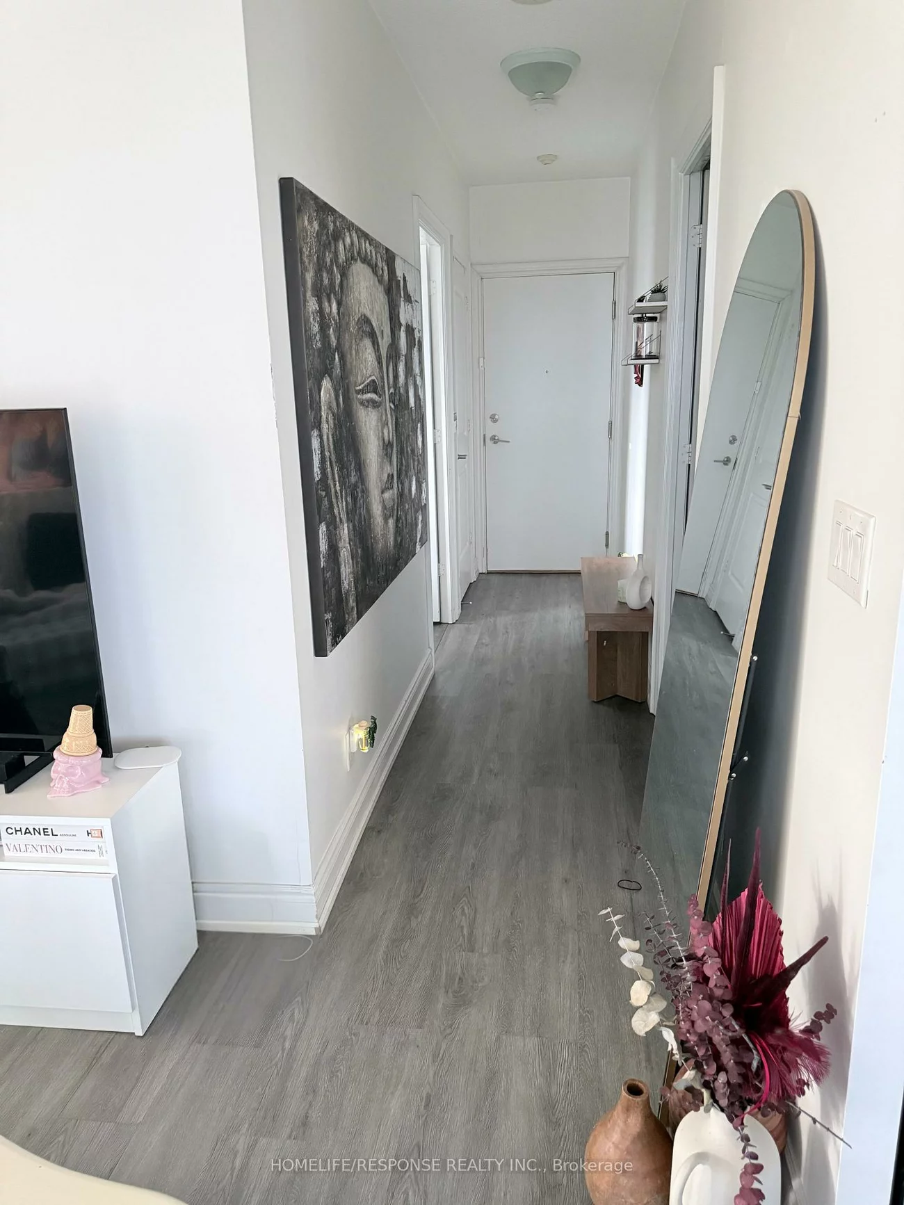 16, BROOKERS, Mimico, Toronto