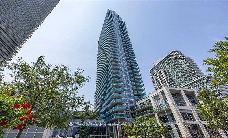 16, BROOKERS, Mimico, Toronto