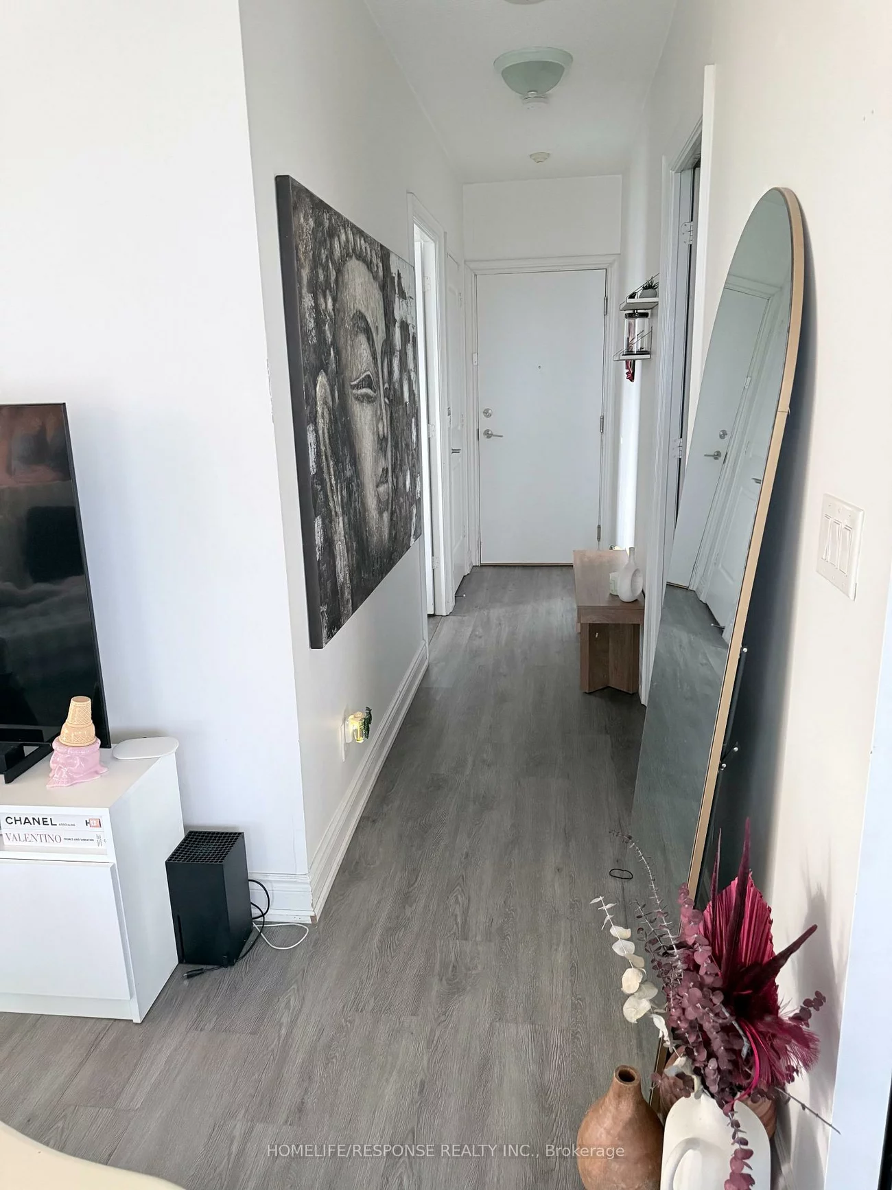 16, BROOKERS, Mimico, Toronto