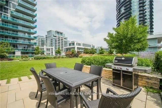 16, BROOKERS, Mimico, Toronto