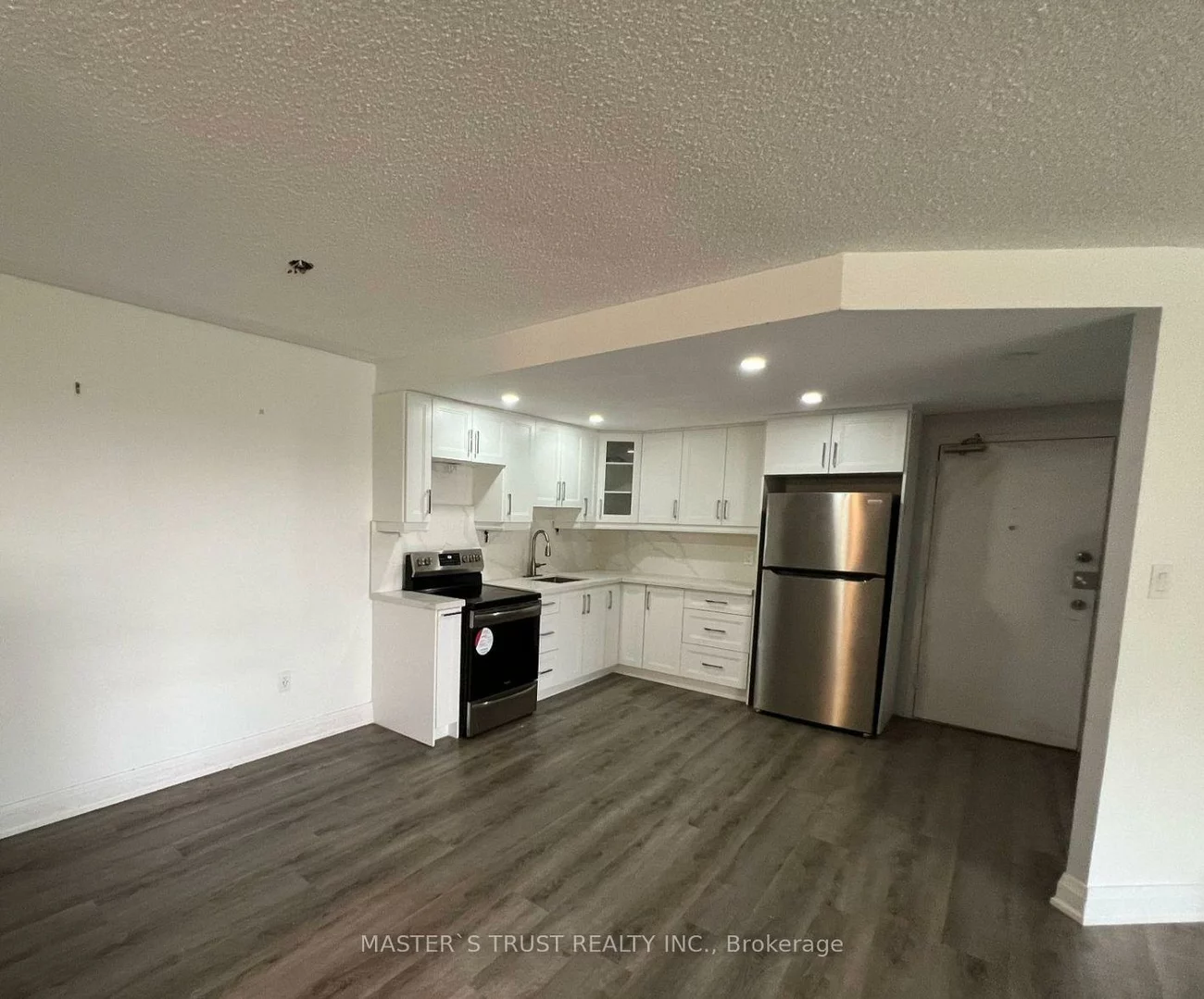 330, Dixon, Kingsview Village-The Westway, Toronto