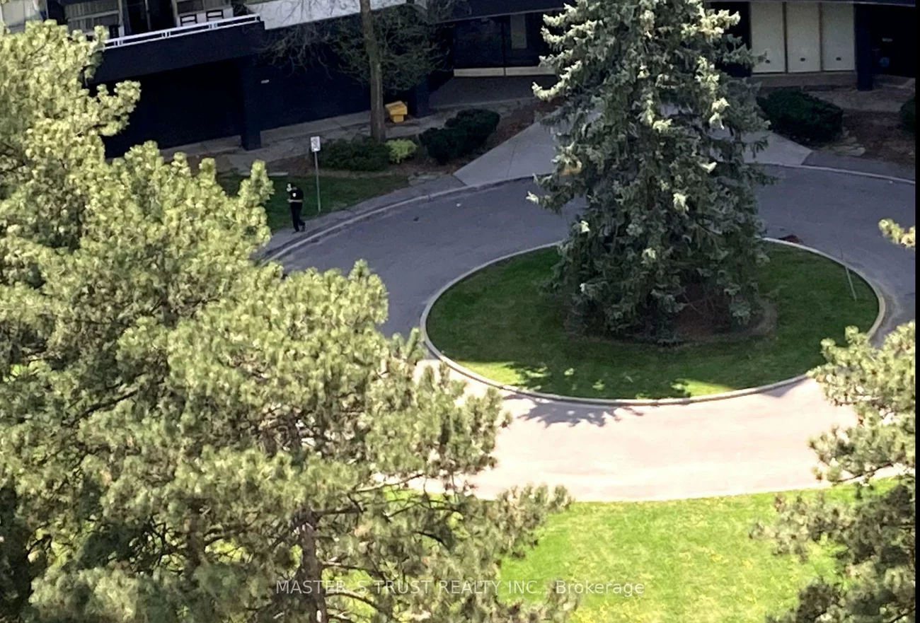 330, Dixon, Kingsview Village-The Westway, Toronto