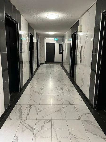 320, Dixon, Kingsview Village-The Westway, Toronto