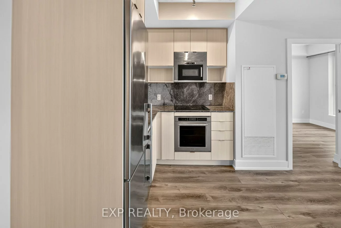 7, Mabelle, Islington-City Centre West, Toronto