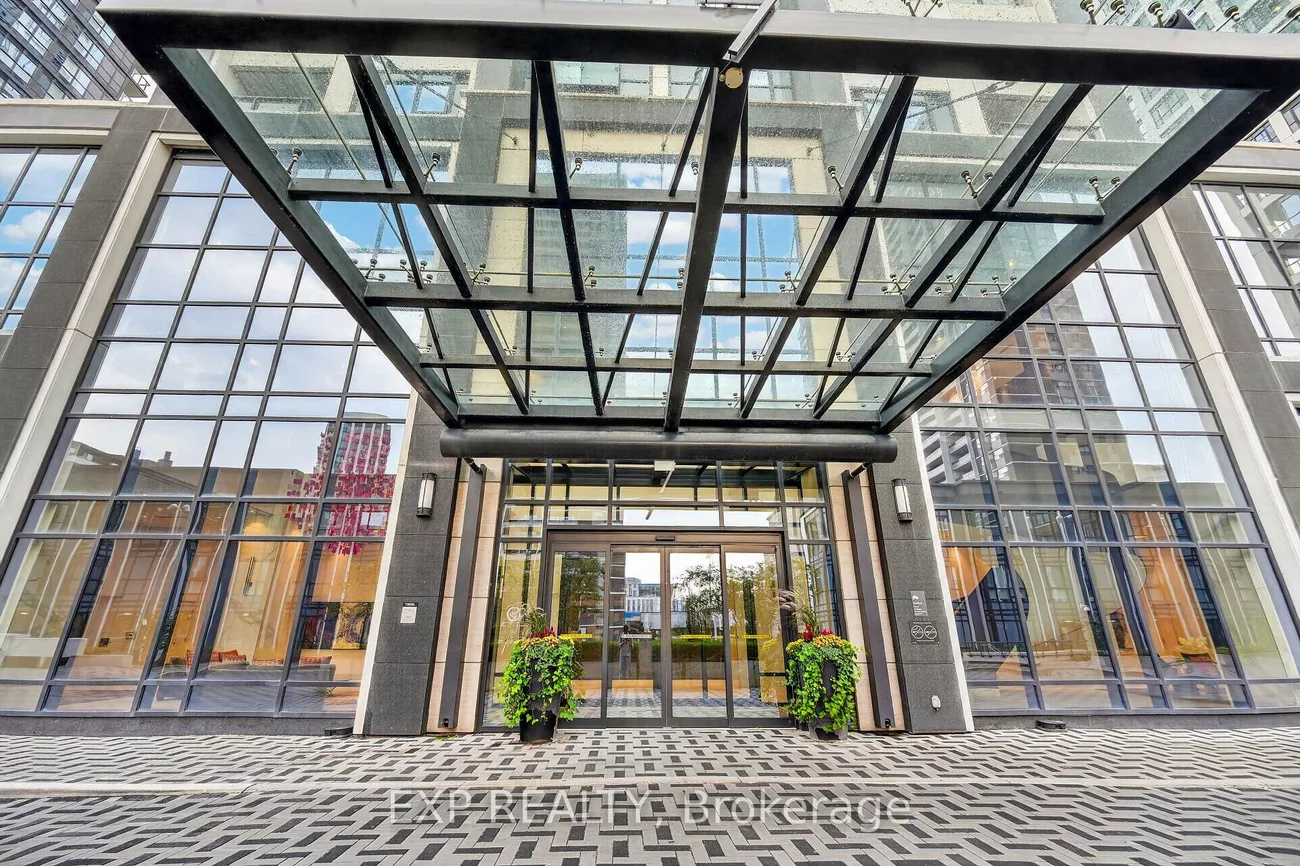 7, Mabelle, Islington-City Centre West, Toronto
