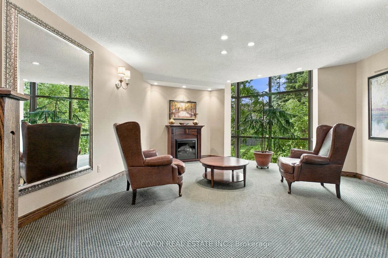 2000, Islington, Kingsview Village-The Westway, Toronto