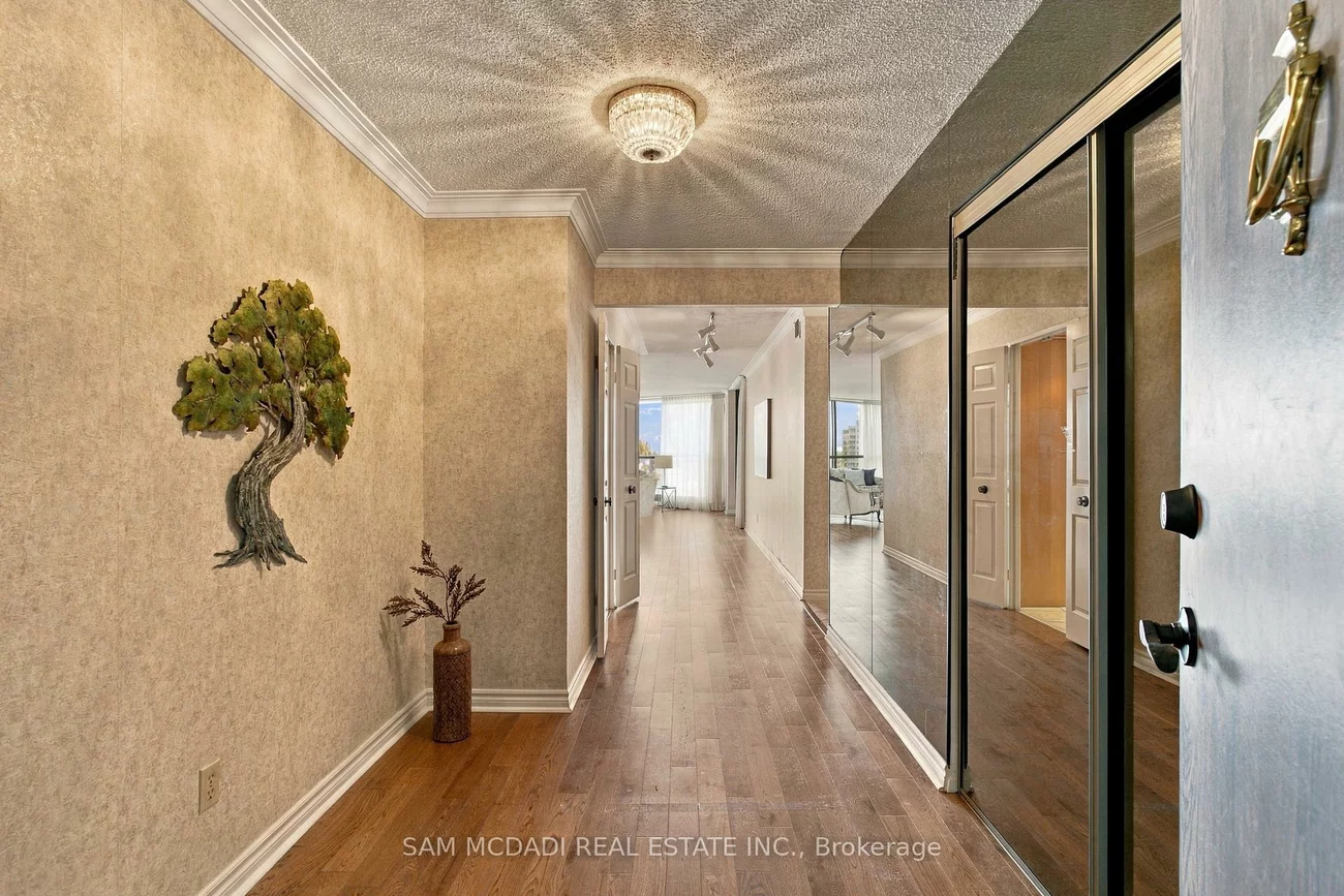 2000, Islington, Kingsview Village-The Westway, Toronto