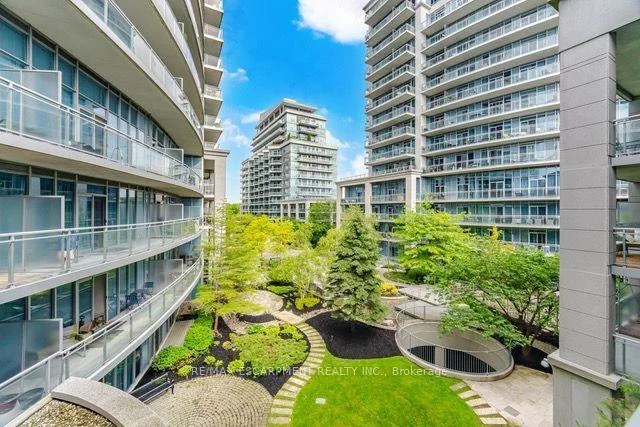 58, MARINE PARADE, Mimico, Toronto