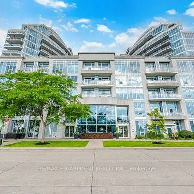 58, MARINE PARADE, Mimico, Toronto